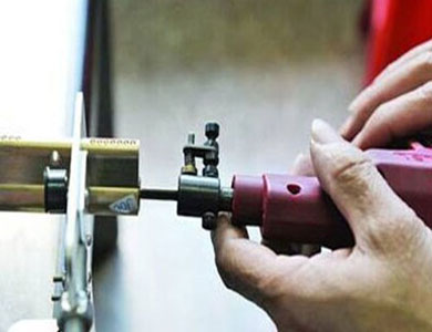 雅安24小时上门开锁公司